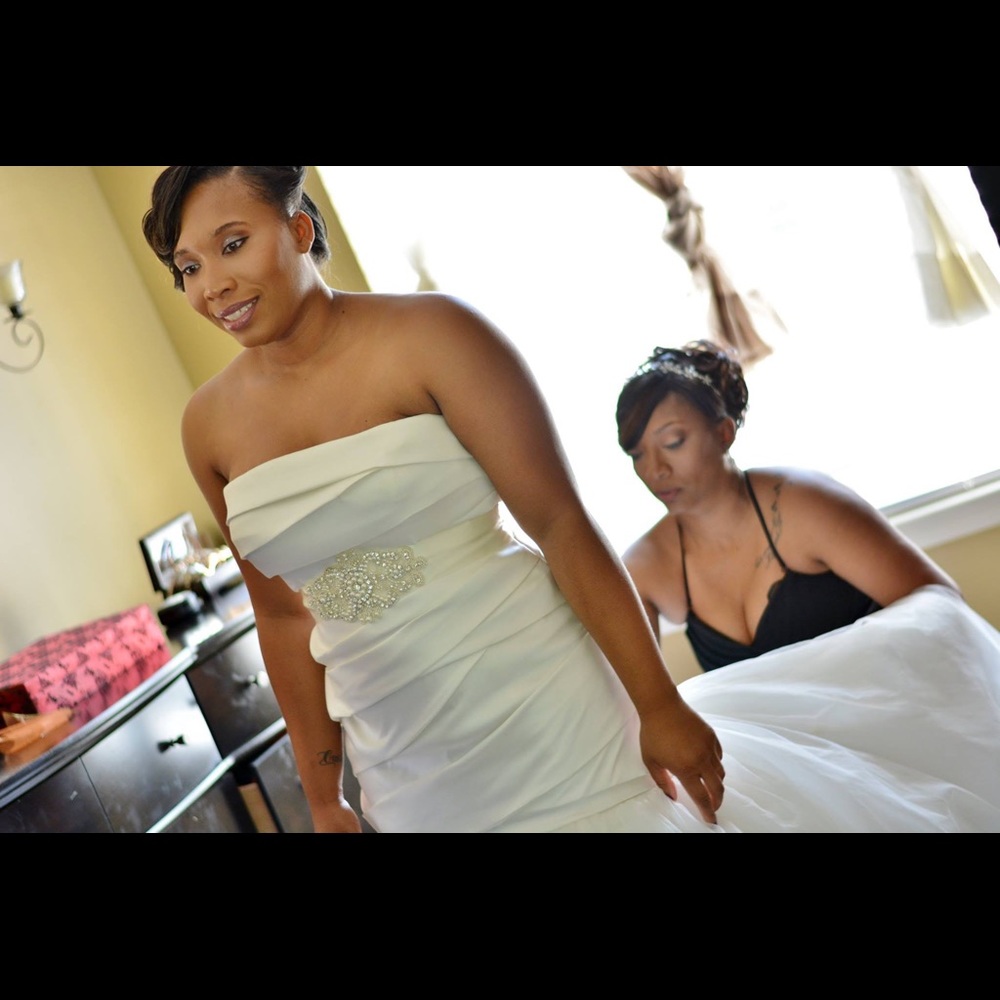 WHITE BY Vera Wang Collection Wedding Dress